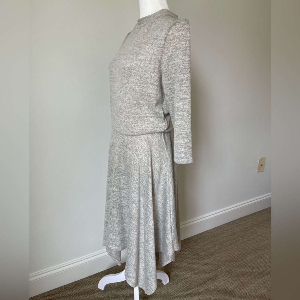 Alya Heather Gray Knit Dress - Size L - Picture 2 of 9